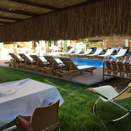 Cesmeli Boutique - Cesme, Izmir * Çeşme